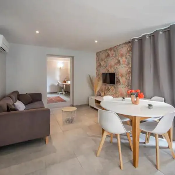 Harmonie Apartments 5 mins from A6 et Chalon sur Saône, hotel in Farges-lès-Chalon