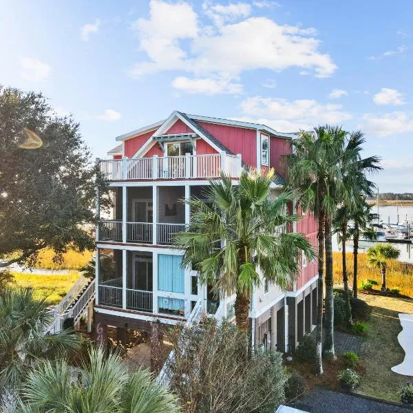 Regatta Inn - Adults Only, hotel en Folly Beach