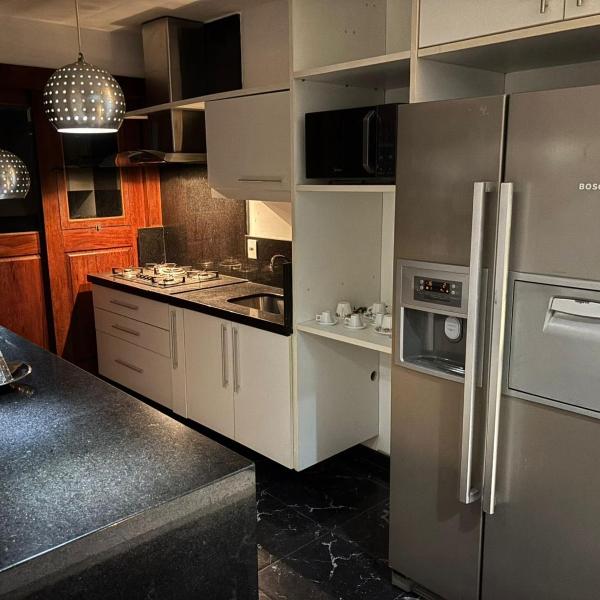 La Casa Amarela - Toda Novinha - Foto 5