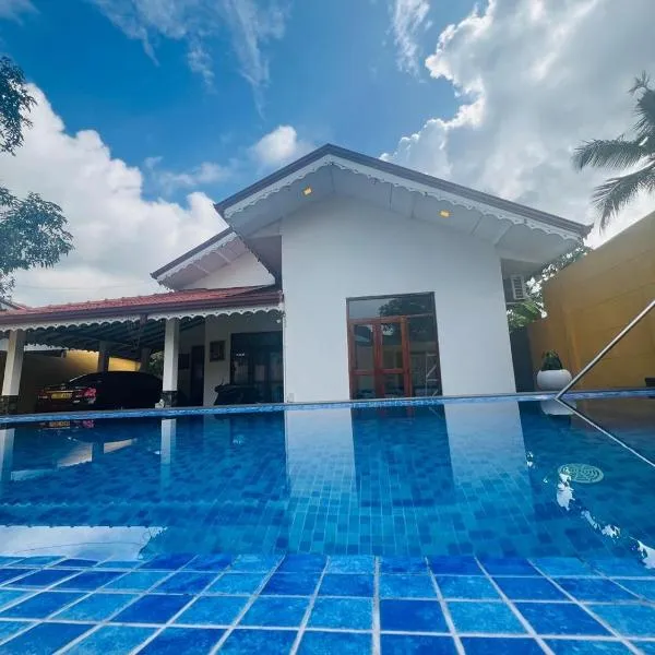 Kingz Kottage by Andy's Villa, hotel v Negombu