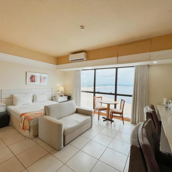 Flat com vista para o rio