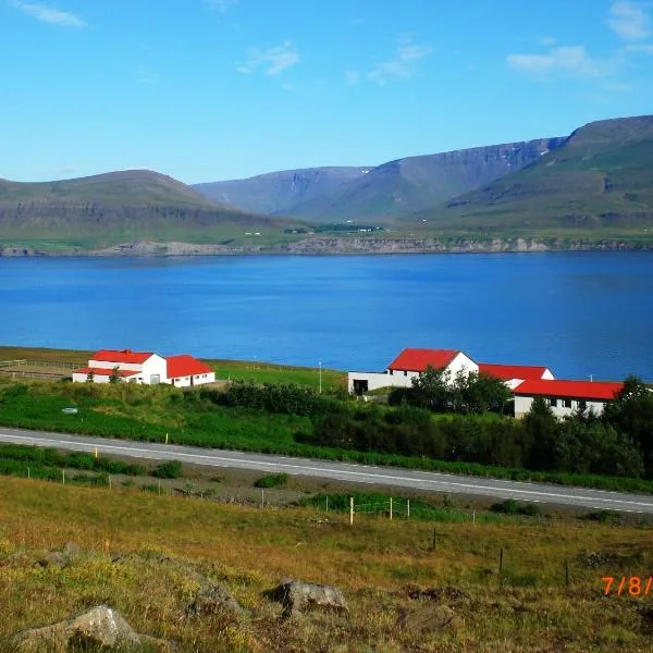 Námshestar, hotel en Reynivellir