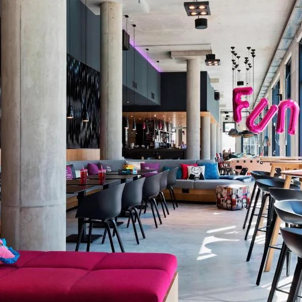 MOXY Vienna Airport, hótel í Schwechat