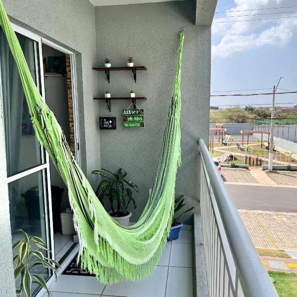 Apto Amplo e aconchegante px a praia! โรงแรมในเซาโจเซจิฮิบามาร์