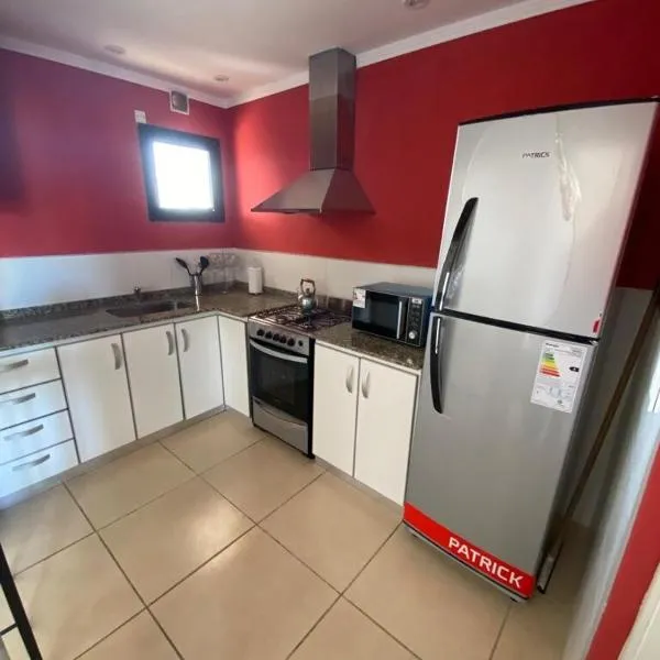 Beautiful apartment in residential complex, hotel en Pinamar