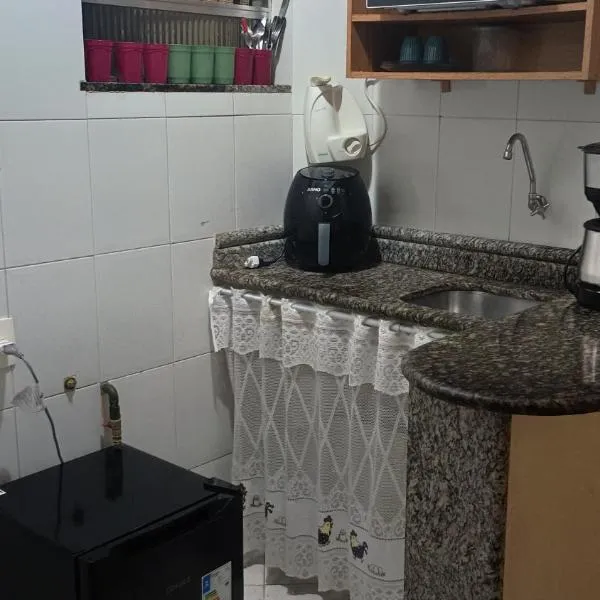 Meu apartamento em Copacabana próximo ao Posto 3 da PRAIA, hotel in Copacabana