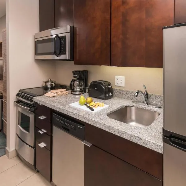 TownePlace Suites by Marriott Chicago Schaumburg、シャンバーグのホテル