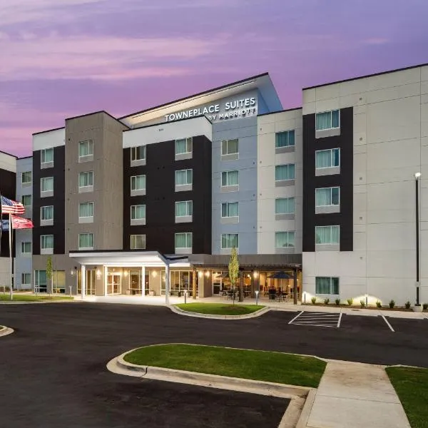 TownePlace Suites by Marriott Fort Mill at Carowinds Blvd, hotel v destinaci Fort Mill