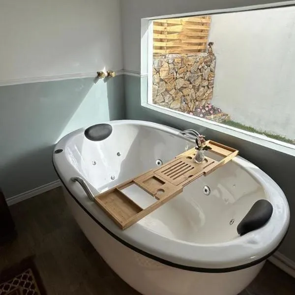 Chalés Essência de Casa Branca - Vitoriano, hotel em Brumadinho