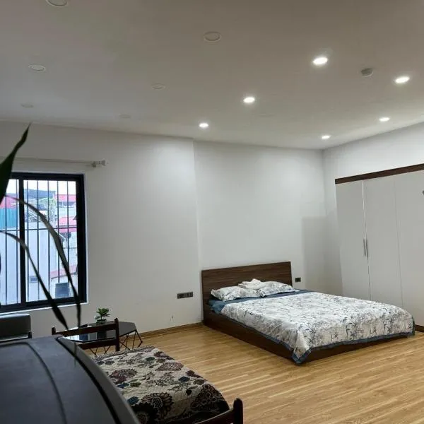 MINGO House BA ĐÌNH, hotel in Hanoi