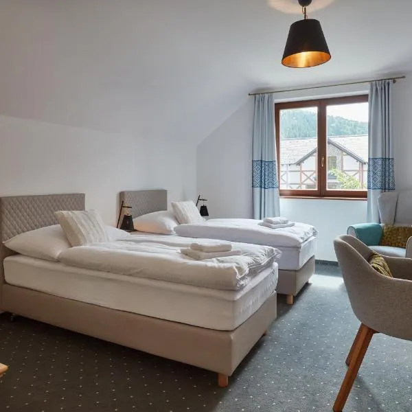 Zaži Izba Twin Liptovská Osada, hotel in Liptovská Osada