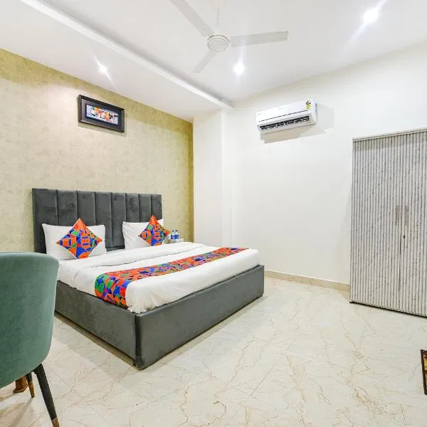 FabHotel Kavya Inn, hotel v destinaci Faridabad