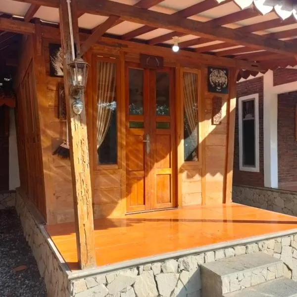 Lawang Pitu Untuk keluarga, hotel in Sleman