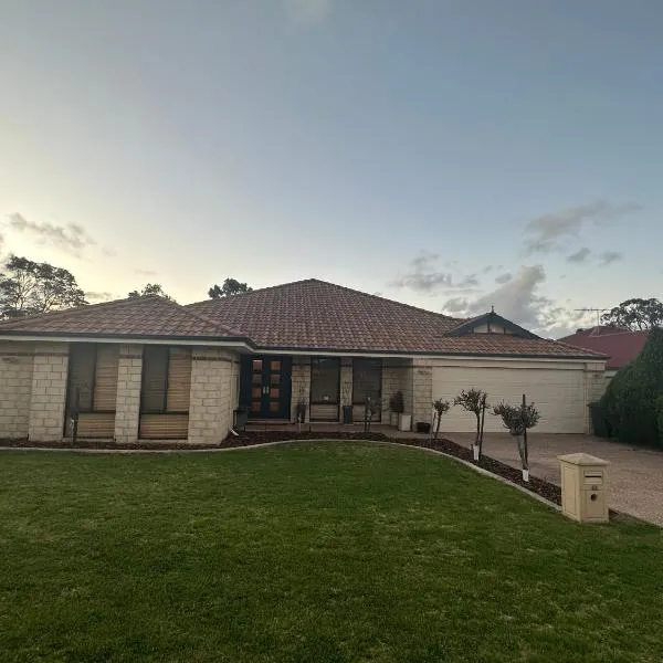 Country Oasis on Evans Street, hotel sa Collie