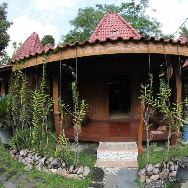 Omah Garengpoeng Guest House, hotel v destinácii Borobudur