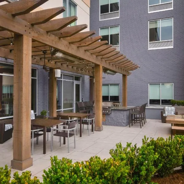 Towneplace Suites By Marriott Louisville Northeast, hotel v destinaci Louisville