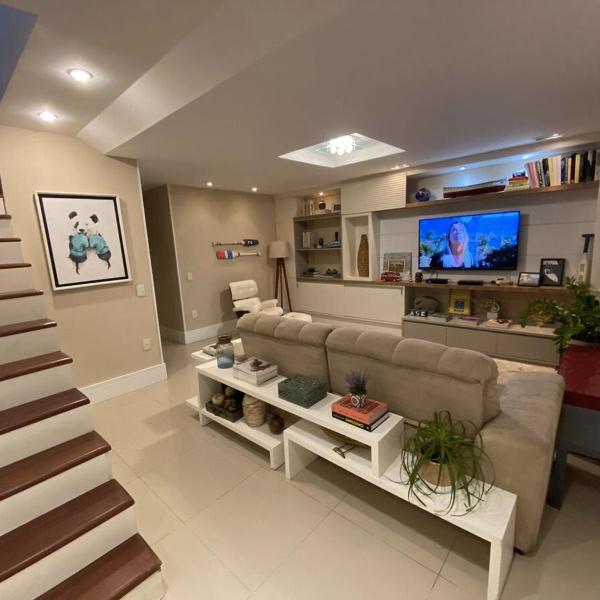 Linda Casa praiana, com 3 quartos na Barra da Tijuca