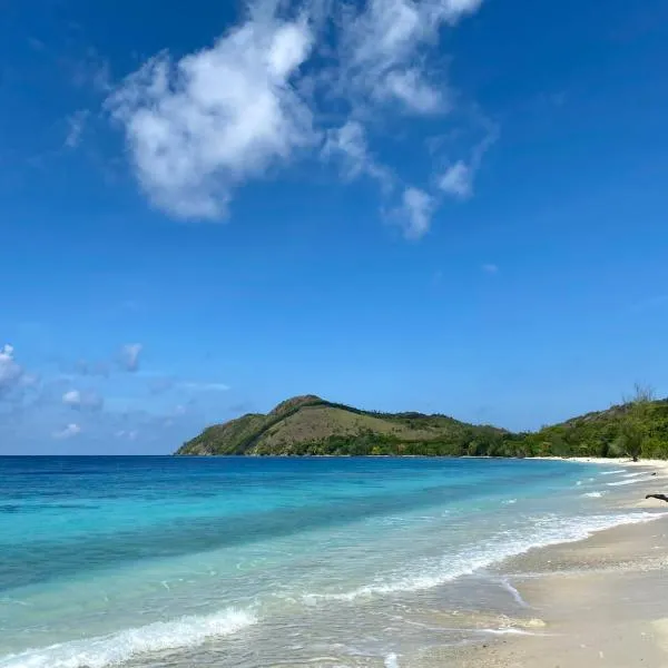 Or Mandira Homestay, hotel u gradu Fam