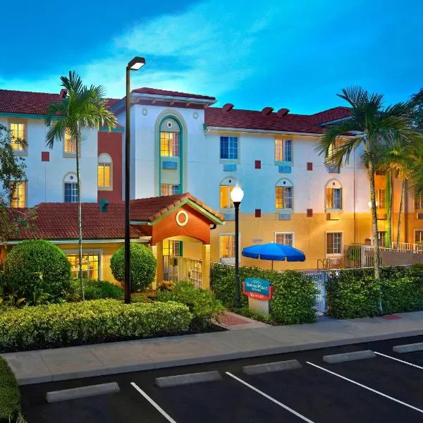 TownePlace Suites by Marriott Fort Lauderdale Weston, hotel di Weston