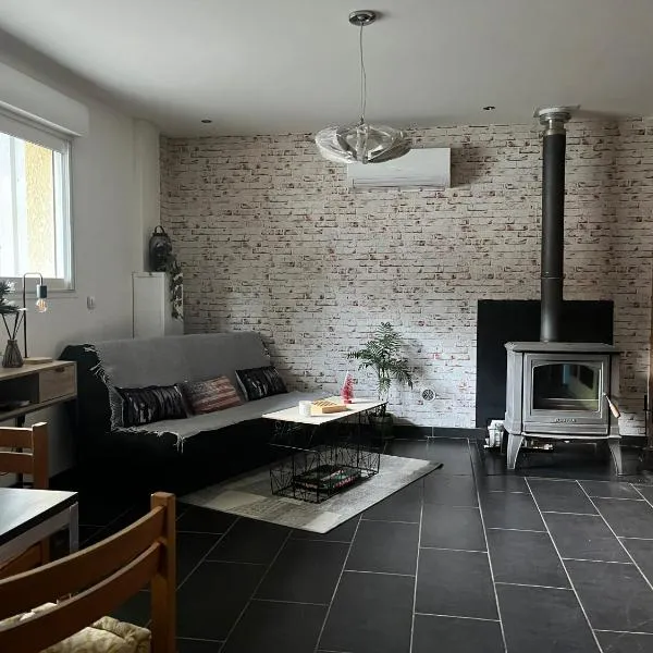 LOFT de 60 M2, hotel v destinaci Saint-Jean-en-Royans