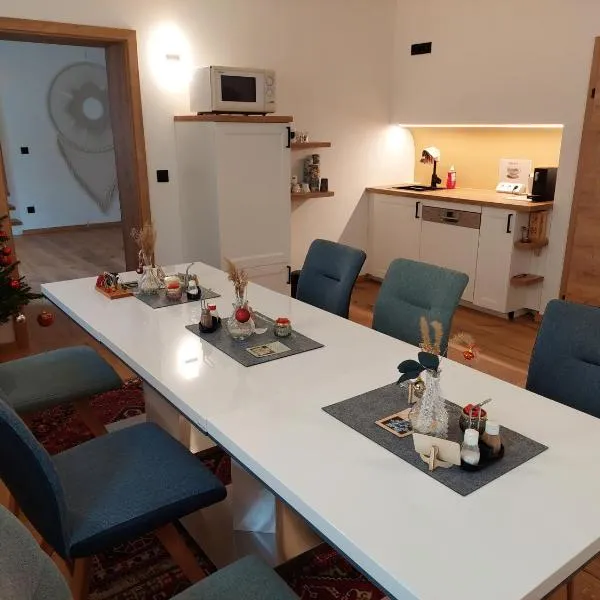 Großes Appartement mit 2 Schlafzimmer für 4 Personen, hotel v destinaci Granitztal Weißenegg