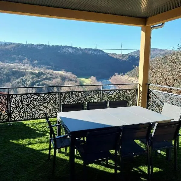Gîte Au point de Vue, hotel v destinaci Millau