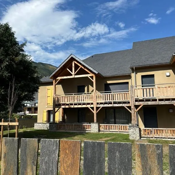Appartement Résidence Les Lauzes, hotel in Vielle-Aure