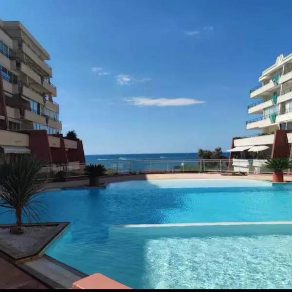 Sète location joli appartement Corniche 4 pers, hotel v Sète