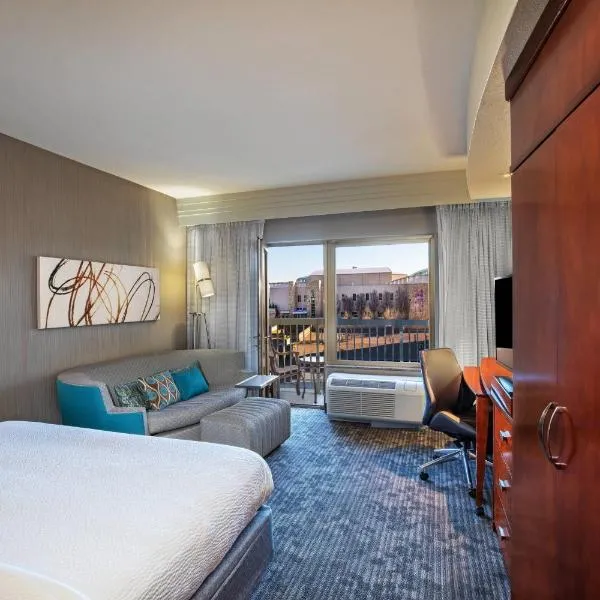 Courtyard by Marriott Dallas Allen at Allen Event Center, hotell i Allen
