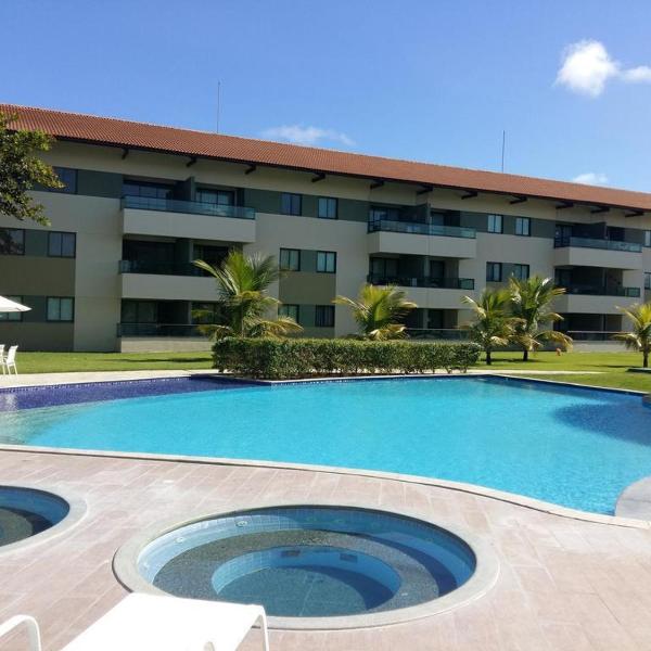 Carneiros Beach Resort