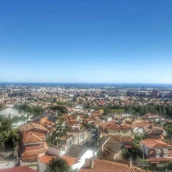 Apartamento con vistas al valle, hotel v destinaci Viladecáns