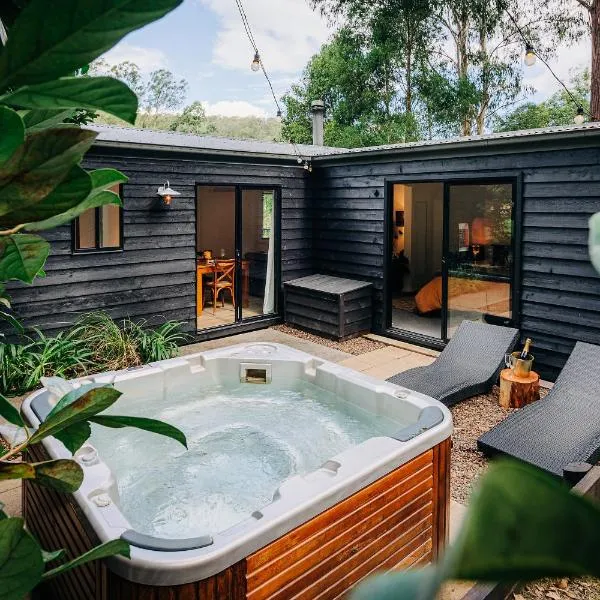 Mystwood Spa Cabins, hotel en Wollombi