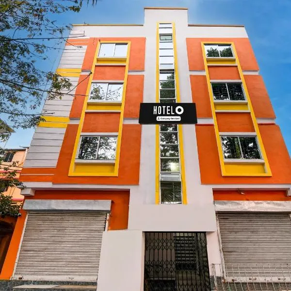 Super Hotel O Hiland Park Formerly Ayush Villa, hotel v destinaci Jādabpur