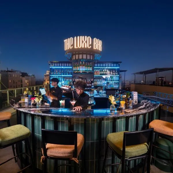 Le Premier Hotel & Rooftop Bar, hotel en Hanói