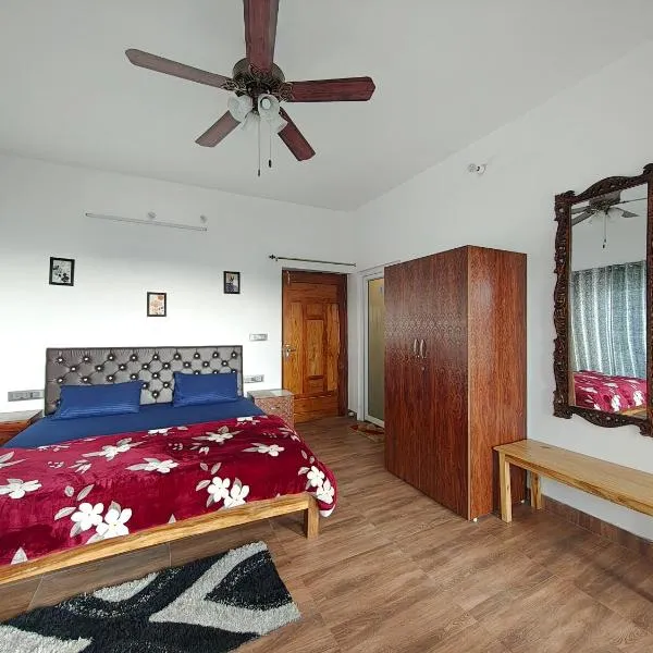 Abhi's Cottage, готель у місті Мукетсвар