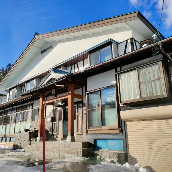 たかね荘, hotel v destinaci Hakuba