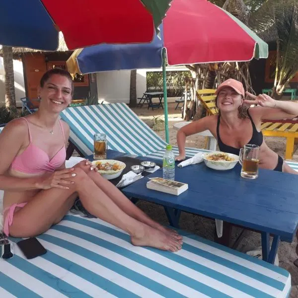 Tomorrowland Beach Villas, hotel in Tangalle
