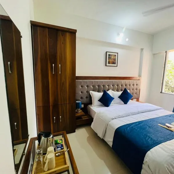 Luna Spaces- BLUES Nr Mumbai International Airport, hotel v Bombaji