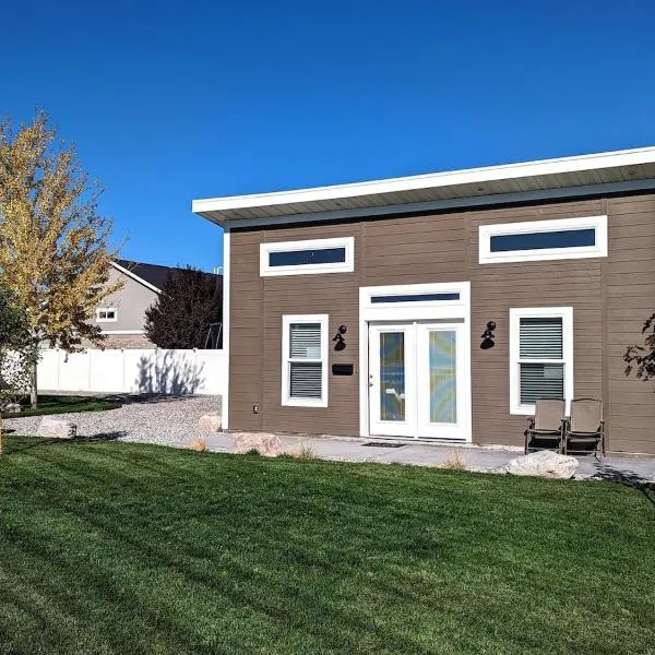 Hidden Gem! Private Guest Home, hotel in Syracuse