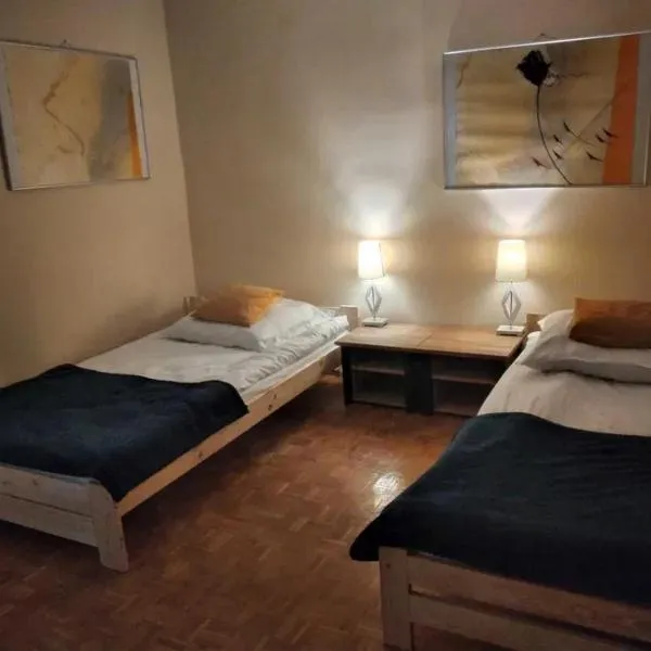 Pokój Września, hotel in Września