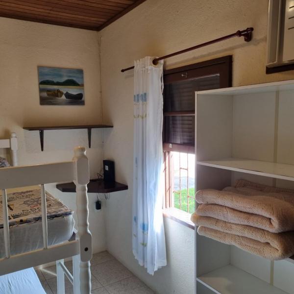 Casa Pé na Areia Frente ao Mar Pântano do Sul - Foto 2