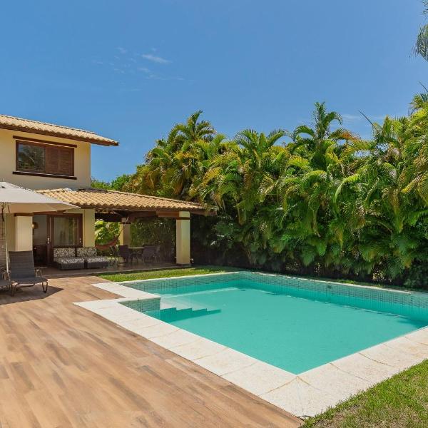 Linda Casa na Reserva Imbassaí com 4 suítes e piscina - A22