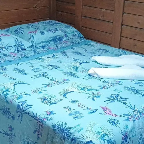 Oka do Mar Hospedaria - Suíte com varanda na Ilha do Mel - Nova Brasília, ξενοδοχείο σε Ilha do Mel