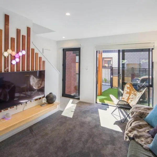 It's Gettin' HUT in Here, hotel in Lower Hutt