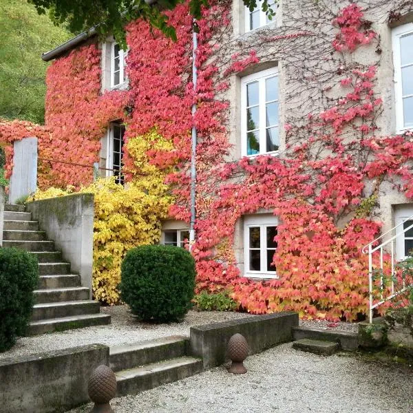 Moulin Renaudiots - Piscine, Nature & Parc Naturel du Morvan, hotel em Autun