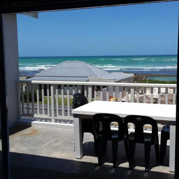 Sea Spray Self Catering, hotel in Agulhas