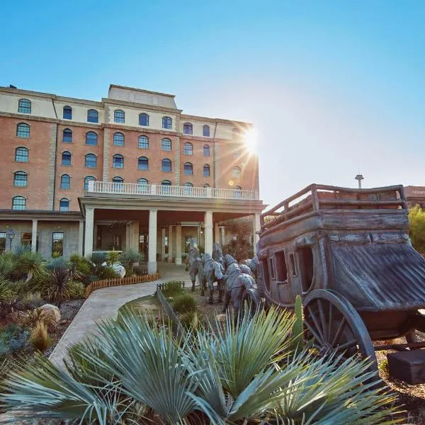 PortAventura Hotel Gold River - Includes unlimited access to PortAventura Park & 1 access to Ferrari Land, hotel en Salou