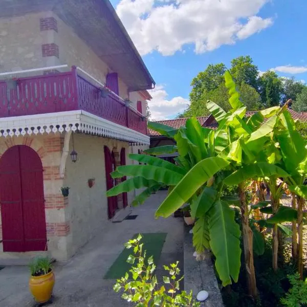 L'étape du Canal - Pèlerins, Randonneurs, Vacanciers – hotel w mieście Condom