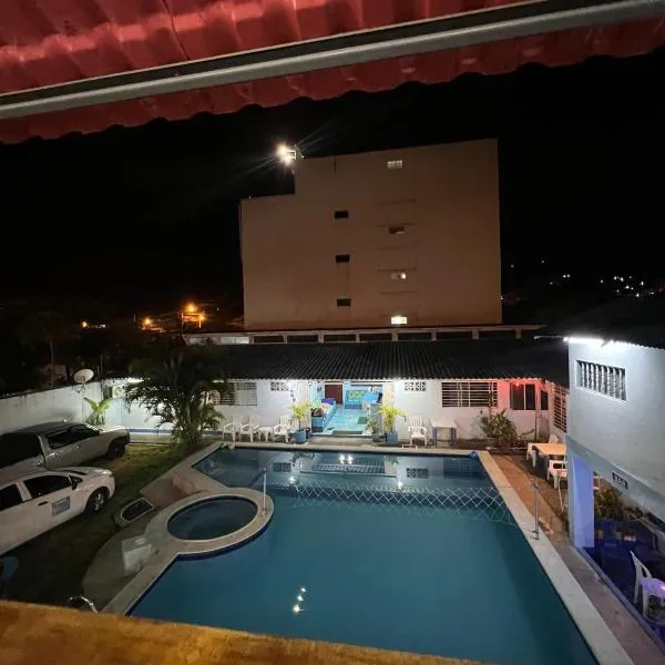 Hostal Aruba，阿塔卡梅斯的飯店