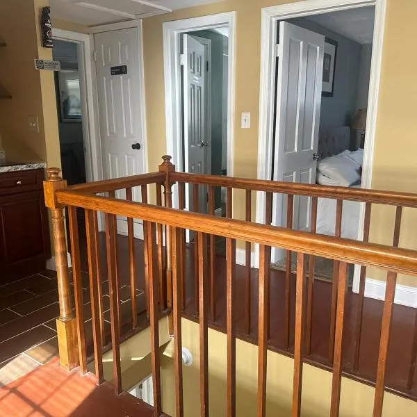 Unit-A Gorgeous private suite near metro train station and Washington DC, hotel v destinaci Capitol Heights